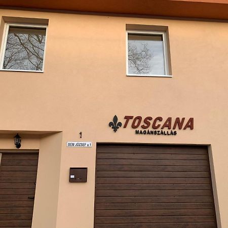 Toscana 4 Debreţin Exterior foto