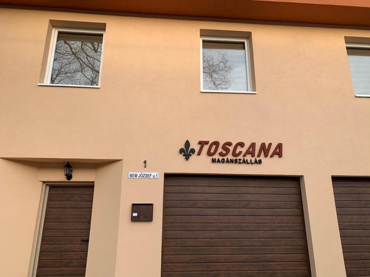 Toscana 4 Debreţin Exterior foto